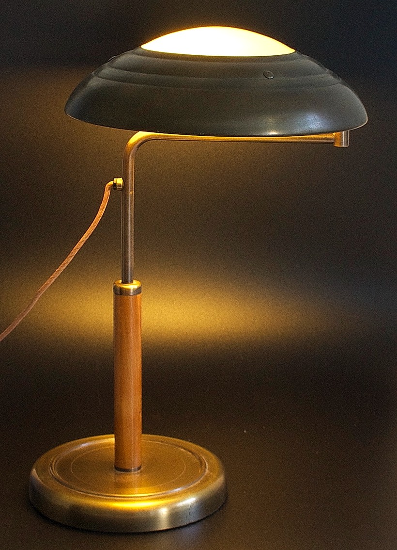 Alfred-Mueller-Bauhaus-Belmag-Lampe-Lamp-B