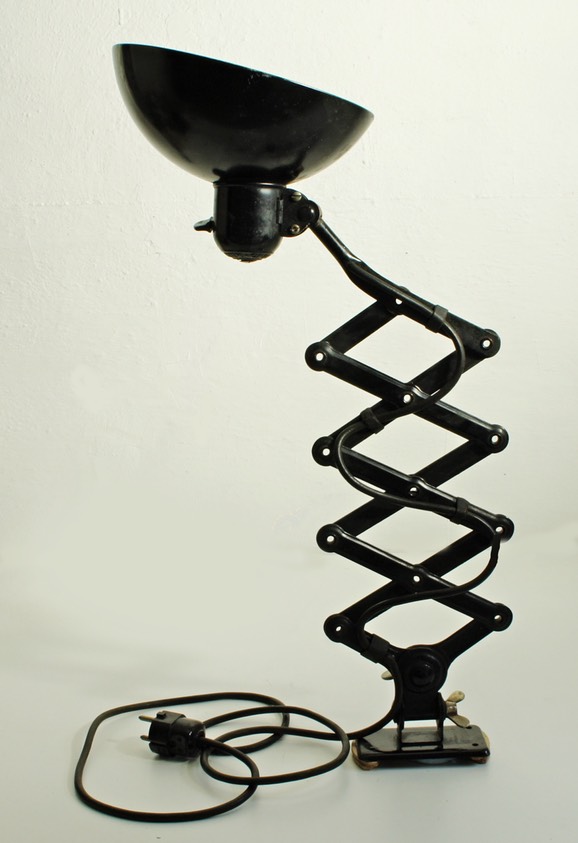 Christian-Dell-Bauhaus-Scissor-Lamp-A