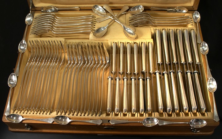 Sterling-Silver-Art-Deco-Austrian-Cutlery-Canteen-B